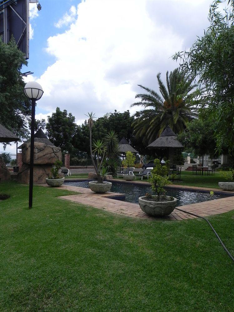 Cedarwoods Of Sandton Exterior photo
